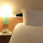 Ibis Szálloda