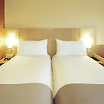 Ibis Hotel 2*
