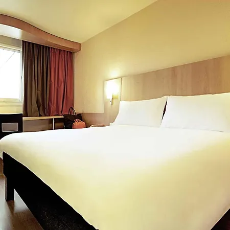 Hotel Ibis 2*