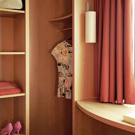 Ibis Hotel
